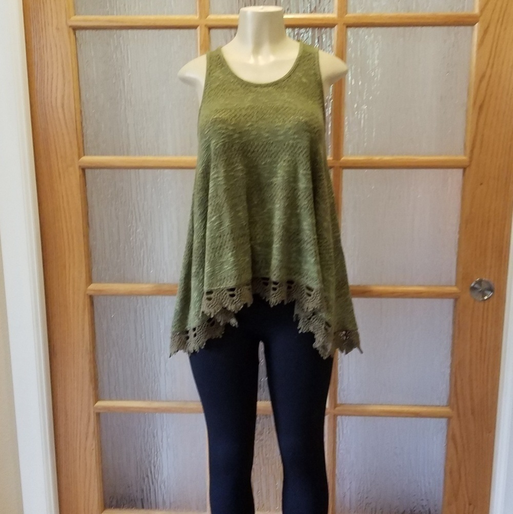 CHLOE K. Long Green Tank